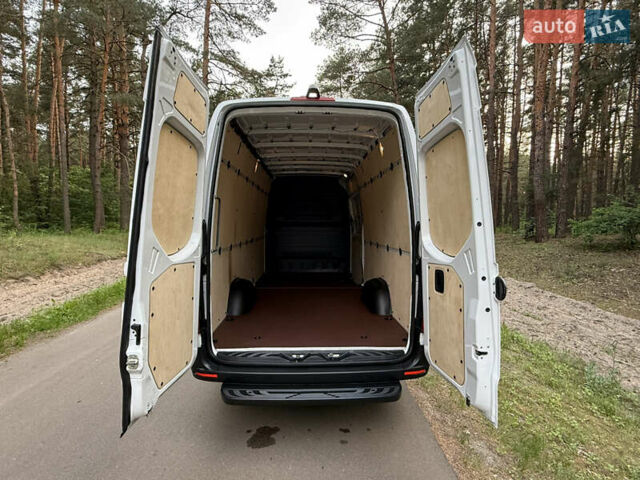 Белый Мерседес Sprinter, объемом двигателя 2.2 л и пробегом 138 тыс. км за 25800 $, фото 63 на Automoto.ua