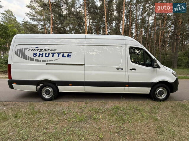 Белый Мерседес Sprinter, объемом двигателя 2.2 л и пробегом 138 тыс. км за 25800 $, фото 15 на Automoto.ua