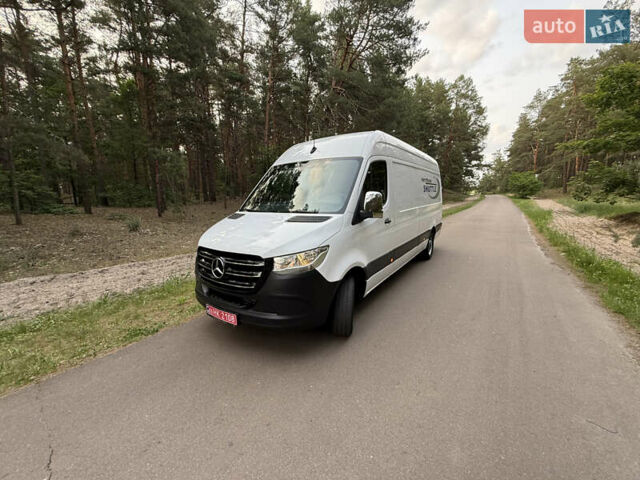 Белый Мерседес Sprinter, объемом двигателя 2.2 л и пробегом 138 тыс. км за 25800 $, фото 72 на Automoto.ua