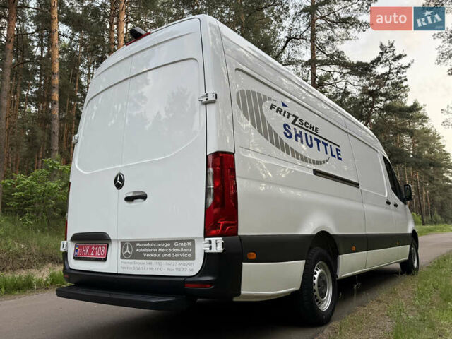 Белый Мерседес Sprinter, объемом двигателя 2.2 л и пробегом 138 тыс. км за 25800 $, фото 14 на Automoto.ua