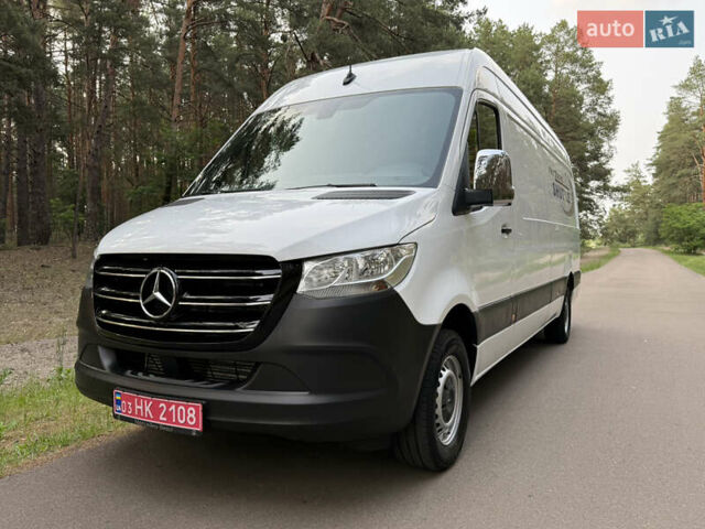 Белый Мерседес Sprinter, объемом двигателя 2.2 л и пробегом 138 тыс. км за 25800 $, фото 6 на Automoto.ua