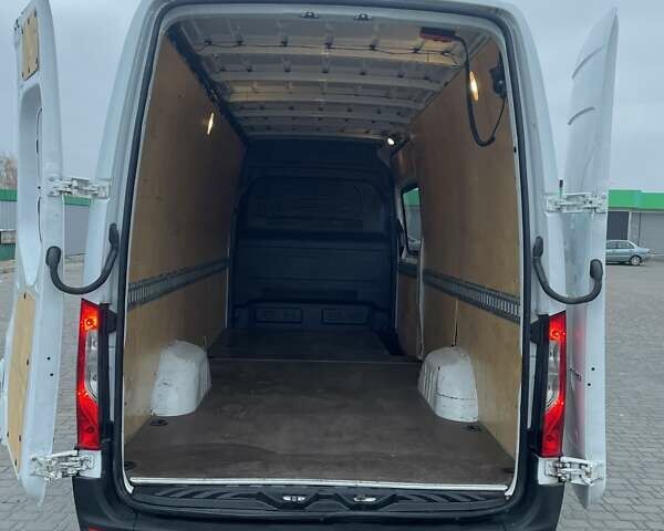 Білий Мерседес Sprinter, об'ємом двигуна 1.99 л та пробігом 167 тис. км за 33000 $, фото 16 на Automoto.ua