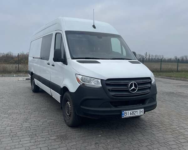 Білий Мерседес Sprinter, об'ємом двигуна 1.99 л та пробігом 167 тис. км за 33000 $, фото 3 на Automoto.ua