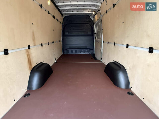 Белый Мерседес Sprinter, объемом двигателя 2.2 л и пробегом 138 тыс. км за 25800 $, фото 66 на Automoto.ua
