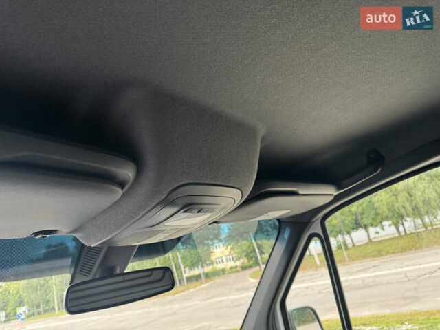 Білий Мерседес Sprinter, об'ємом двигуна 1.95 л та пробігом 11 тис. км за 39400 $, фото 18 на Automoto.ua