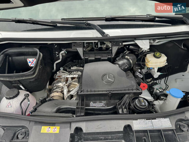 Білий Мерседес Sprinter, об'ємом двигуна 1.95 л та пробігом 11 тис. км за 39400 $, фото 9 на Automoto.ua