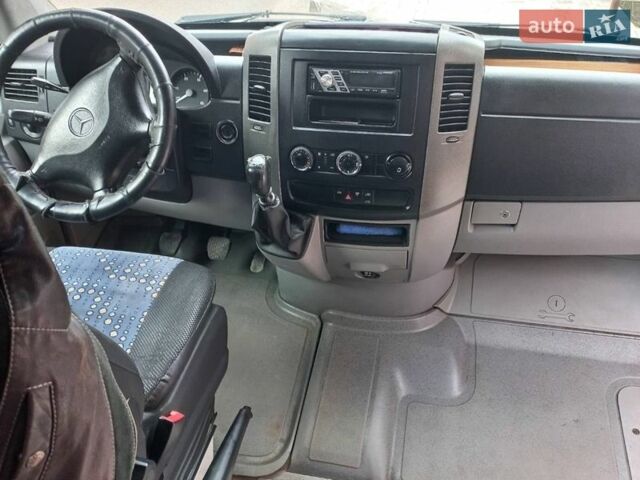 Білий Мерседес Sprinter, об'ємом двигуна 2.14 л та пробігом 79 тис. км за 18000 $, фото 2 на Automoto.ua