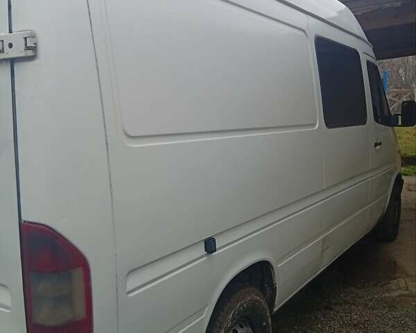 Білий Мерседес Sprinter, об'ємом двигуна 2.2 л та пробігом 405 тис. км за 6500 $, фото 2 на Automoto.ua