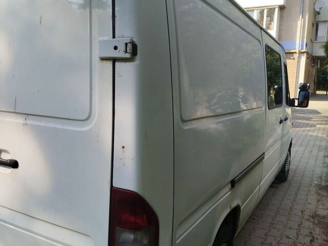 Білий Мерседес Sprinter, об'ємом двигуна 2.15 л та пробігом 498 тис. км за 6500 $, фото 19 на Automoto.ua