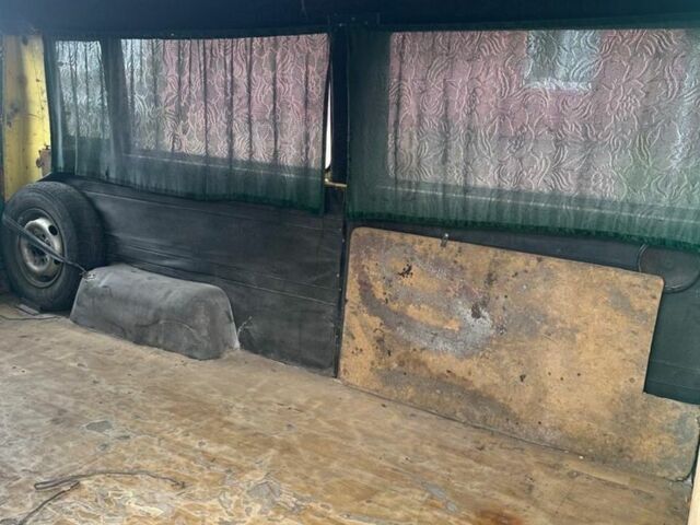 Белый Мерседес Sprinter, объемом двигателя 0 л и пробегом 253 тыс. км за 1400 $, фото 15 на Automoto.ua