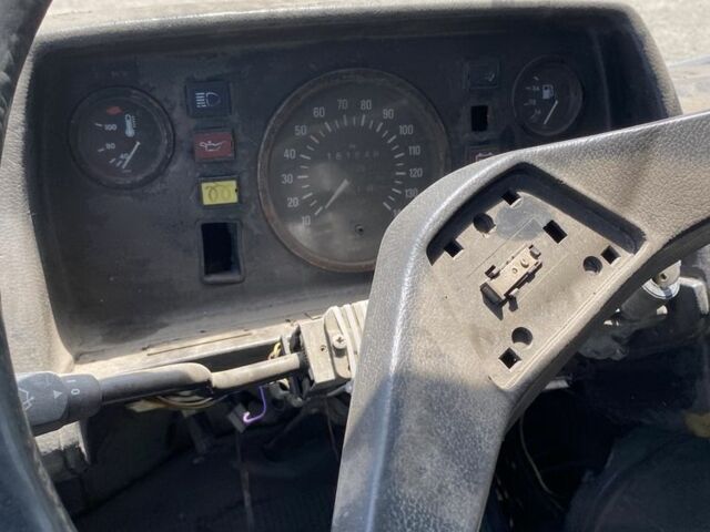 Белый Мерседес Sprinter, объемом двигателя 0 л и пробегом 528 тыс. км за 800 $, фото 4 на Automoto.ua