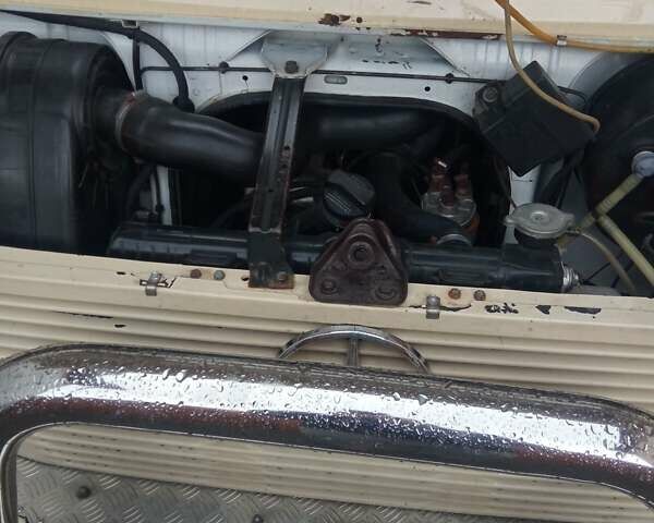 Белый Мерседес Sprinter, объемом двигателя 2.87 л и пробегом 350 тыс. км за 5200 $, фото 6 на Automoto.ua