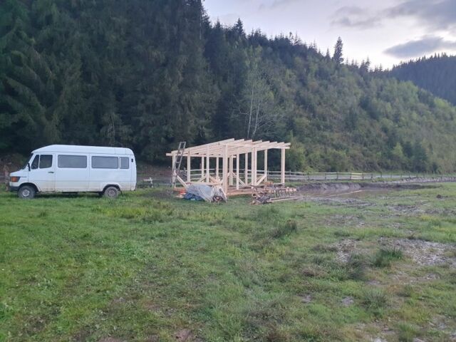 Белый Мерседес Sprinter, объемом двигателя 2.3 л и пробегом 999 тыс. км за 2500 $, фото 8 на Automoto.ua