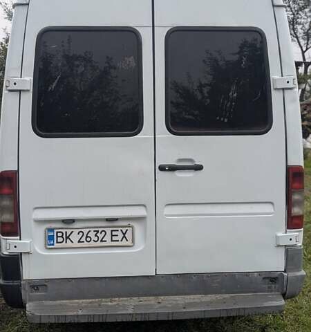 Білий Мерседес Sprinter, об'ємом двигуна 2.3 л та пробігом 452 тис. км за 3650 $, фото 5 на Automoto.ua