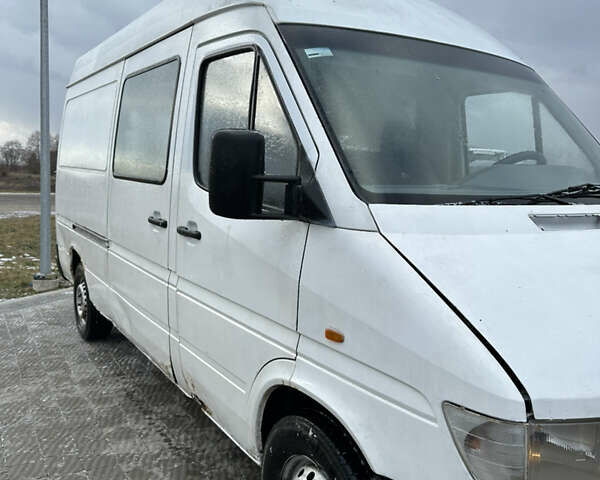 Білий Мерседес Sprinter, об'ємом двигуна 2.87 л та пробігом 500 тис. км за 3300 $, фото 4 на Automoto.ua