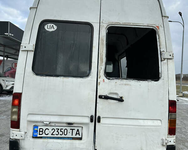 Білий Мерседес Sprinter, об'ємом двигуна 2.87 л та пробігом 500 тис. км за 3300 $, фото 1 на Automoto.ua