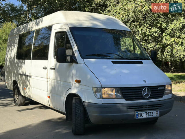 Белый Мерседес Sprinter, объемом двигателя 2.87 л и пробегом 350 тыс. км за 6000 $, фото 7 на Automoto.ua