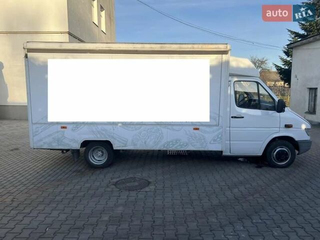 Белый Мерседес Sprinter, объемом двигателя 2.87 л и пробегом 343 тыс. км за 15000 $, фото 3 на Automoto.ua