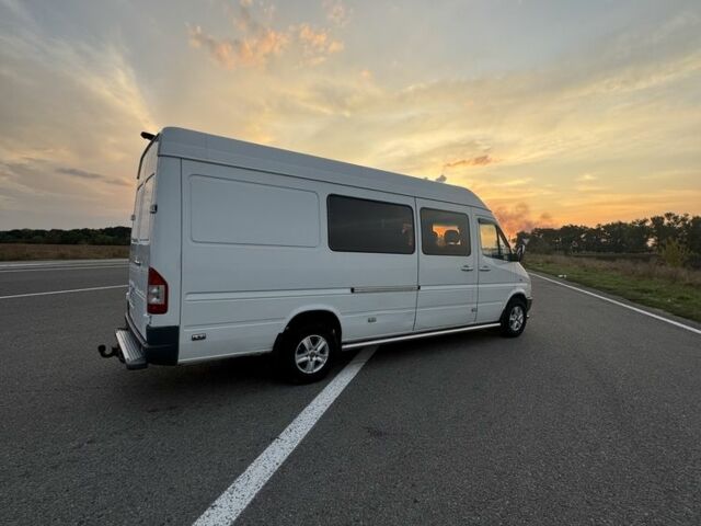Белый Мерседес Sprinter, объемом двигателя 2.9 л и пробегом 467 тыс. км за 9500 $, фото 5 на Automoto.ua