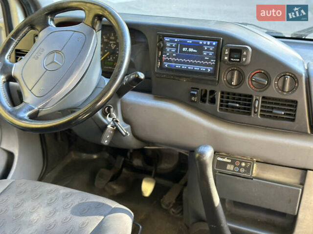 Белый Мерседес Sprinter, объемом двигателя 2.87 л и пробегом 350 тыс. км за 6000 $, фото 16 на Automoto.ua