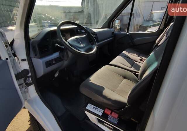 Белый Мерседес Sprinter, объемом двигателя 2.87 л и пробегом 878 тыс. км за 9100 $, фото 35 на Automoto.ua