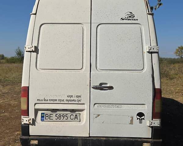 Белый Мерседес Sprinter, объемом двигателя 2.87 л и пробегом 1000 тыс. км за 7800 $, фото 7 на Automoto.ua