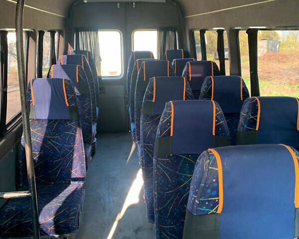 Белый Мерседес Sprinter, объемом двигателя 2.87 л и пробегом 351 тыс. км за 10200 $, фото 7 на Automoto.ua