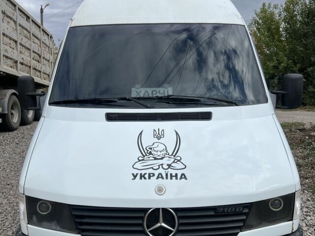 Білий Мерседес Sprinter, об'ємом двигуна 2.9 л та пробігом 720 тис. км за 10000 $, фото 2 на Automoto.ua