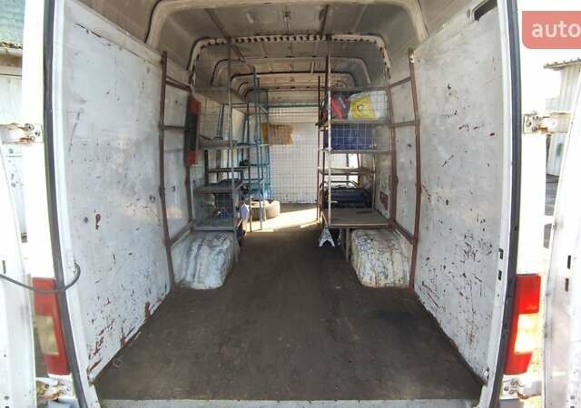 Белый Мерседес Sprinter, объемом двигателя 2.87 л и пробегом 878 тыс. км за 9100 $, фото 23 на Automoto.ua