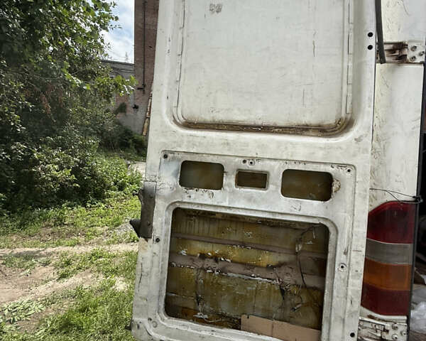 Білий Мерседес Sprinter, об'ємом двигуна 2.9 л та пробігом 560 тис. км за 3499 $, фото 11 на Automoto.ua