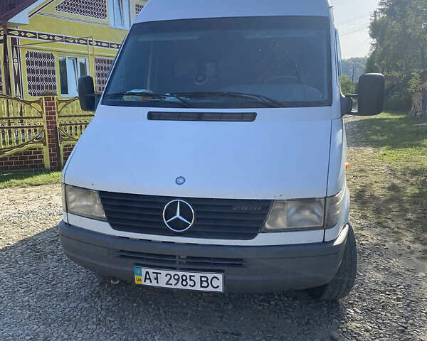 Білий Мерседес Sprinter, об'ємом двигуна 2.87 л та пробігом 500 тис. км за 7999 $, фото 2 на Automoto.ua