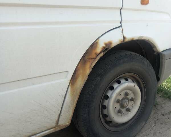 Белый Мерседес Sprinter, объемом двигателя 2.87 л и пробегом 700 тыс. км за 3200 $, фото 5 на Automoto.ua