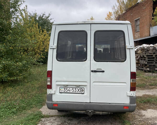 Білий Мерседес Sprinter, об'ємом двигуна 0 л та пробігом 450 тис. км за 4500 $, фото 5 на Automoto.ua