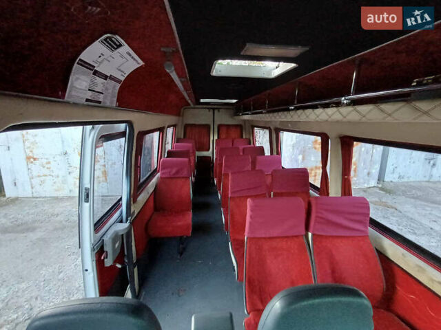 Білий Мерседес Sprinter, об'ємом двигуна 2.87 л та пробігом 340 тис. км за 8450 $, фото 13 на Automoto.ua