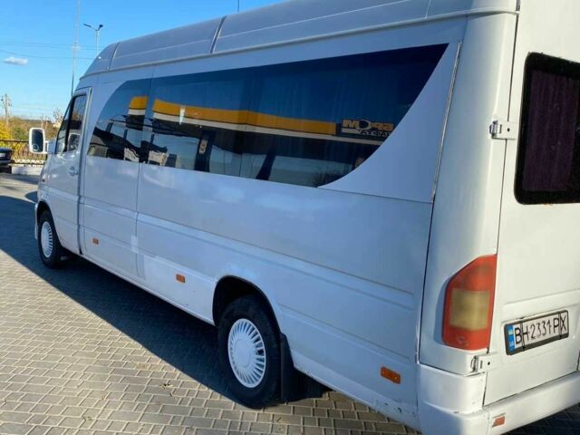Белый Мерседес Sprinter, объемом двигателя 2.9 л и пробегом 100 тыс. км за 7300 $, фото 4 на Automoto.ua