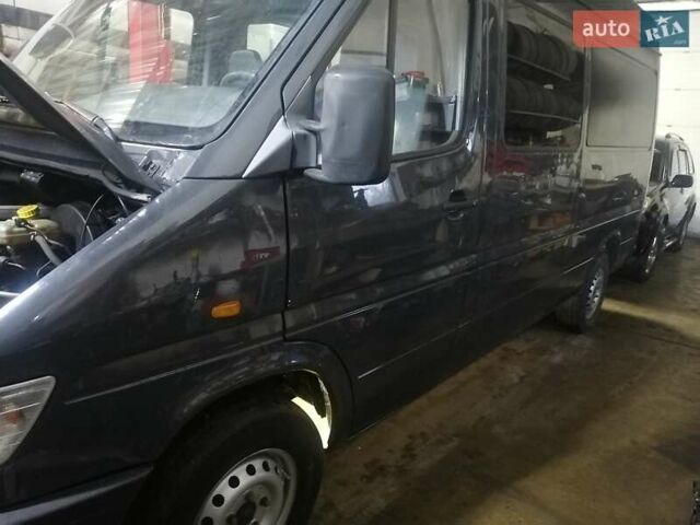 Белый Мерседес Sprinter, объемом двигателя 2.9 л и пробегом 350 тыс. км за 5200 $, фото 3 на Automoto.ua