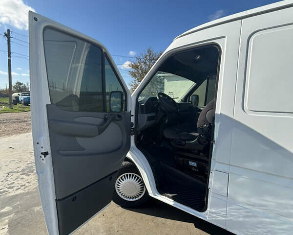 Білий Мерседес Sprinter, об'ємом двигуна 2.87 л та пробігом 670 тис. км за 5700 $, фото 8 на Automoto.ua