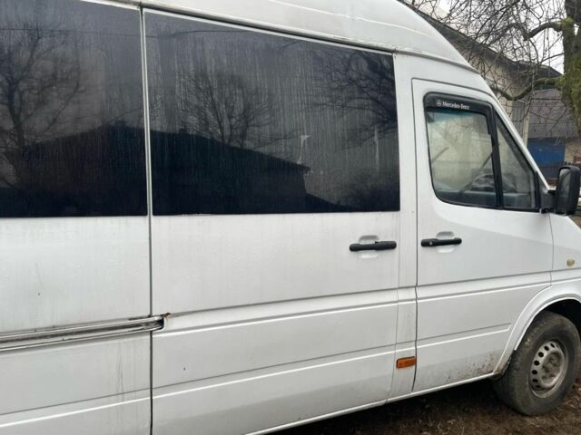 Белый Мерседес Sprinter, объемом двигателя 2.9 л и пробегом 355 тыс. км за 5999 $, фото 3 на Automoto.ua