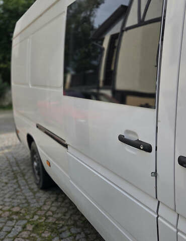 Білий Мерседес Sprinter, об'ємом двигуна 2.9 л та пробігом 710 тис. км за 8000 $, фото 8 на Automoto.ua
