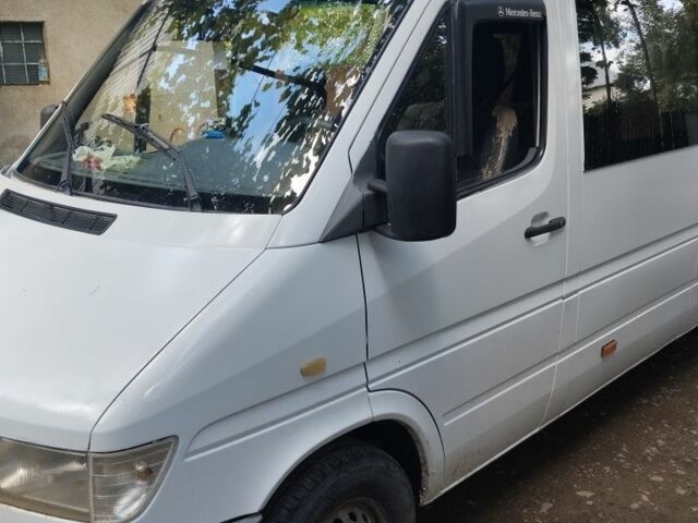 Белый Мерседес Sprinter, объемом двигателя 2.9 л и пробегом 355 тыс. км за 5300 $, фото 8 на Automoto.ua