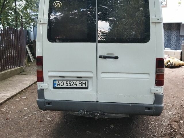 Белый Мерседес Sprinter, объемом двигателя 2.9 л и пробегом 355 тыс. км за 5300 $, фото 11 на Automoto.ua
