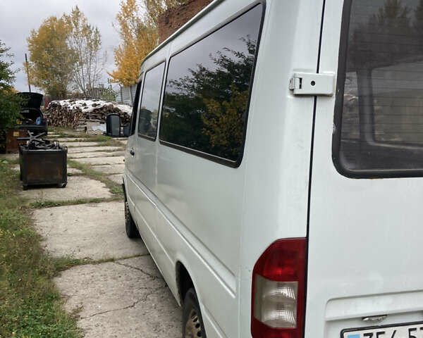 Білий Мерседес Sprinter, об'ємом двигуна 0 л та пробігом 450 тис. км за 4500 $, фото 9 на Automoto.ua