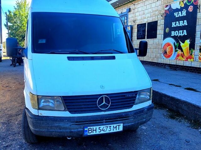 Білий Мерседес Sprinter, об'ємом двигуна 2.9 л та пробігом 700 тис. км за 5500 $, фото 2 на Automoto.ua