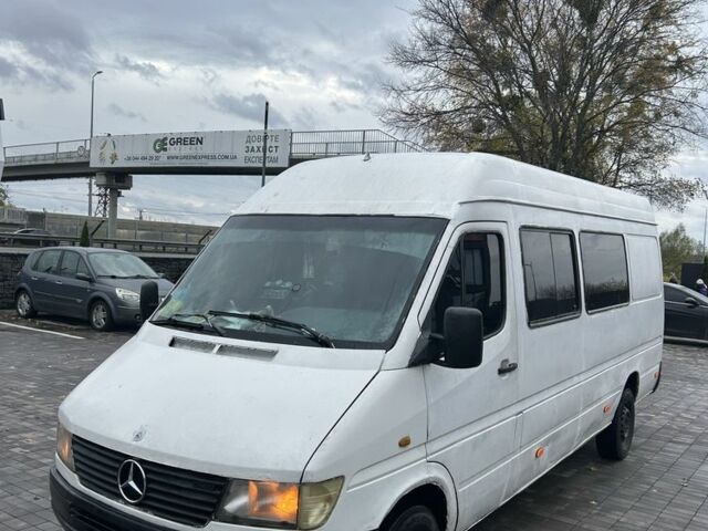 Мерседес Sprinter 1998 у Макарове на Automoto.ua Білий Мерседес Sprinter, об'ємом двигуна 2.9 л та пробігом 427 тис. км за 7500 $, фото 8 на Automoto.ua