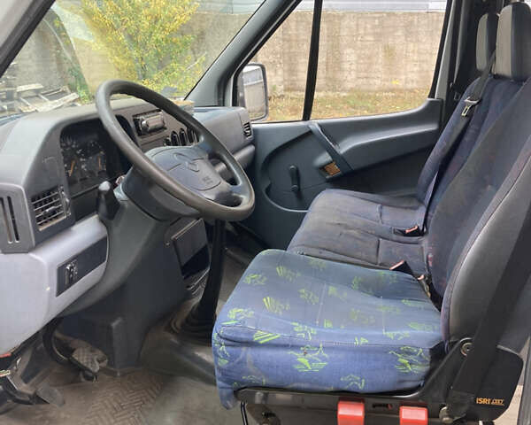 Білий Мерседес Sprinter, об'ємом двигуна 0 л та пробігом 450 тис. км за 4500 $, фото 16 на Automoto.ua