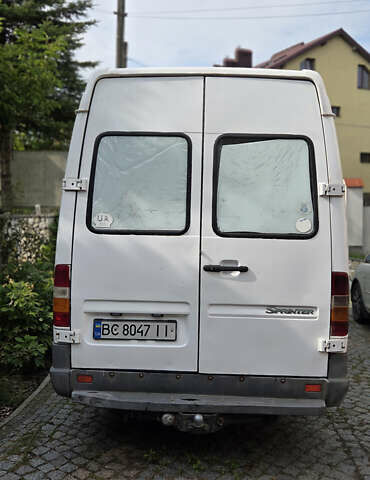 Білий Мерседес Sprinter, об'ємом двигуна 2.9 л та пробігом 710 тис. км за 8000 $, фото 7 на Automoto.ua