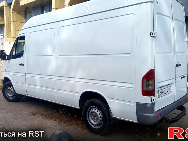 Білий Мерседес Sprinter, об'ємом двигуна 2.3 л та пробігом 0 тис. км за 4600 $, фото 3 на Automoto.ua