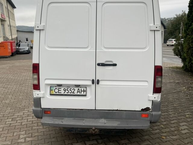 Белый Мерседес Sprinter, объемом двигателя 2.9 л и пробегом 562 тыс. км за 6000 $, фото 3 на Automoto.ua