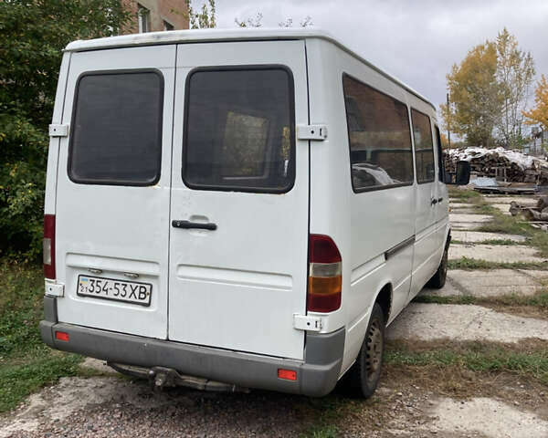 Білий Мерседес Sprinter, об'ємом двигуна 0 л та пробігом 450 тис. км за 4500 $, фото 6 на Automoto.ua