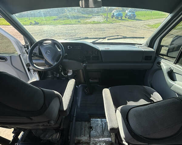Білий Мерседес Sprinter, об'ємом двигуна 2.87 л та пробігом 670 тис. км за 5700 $, фото 13 на Automoto.ua